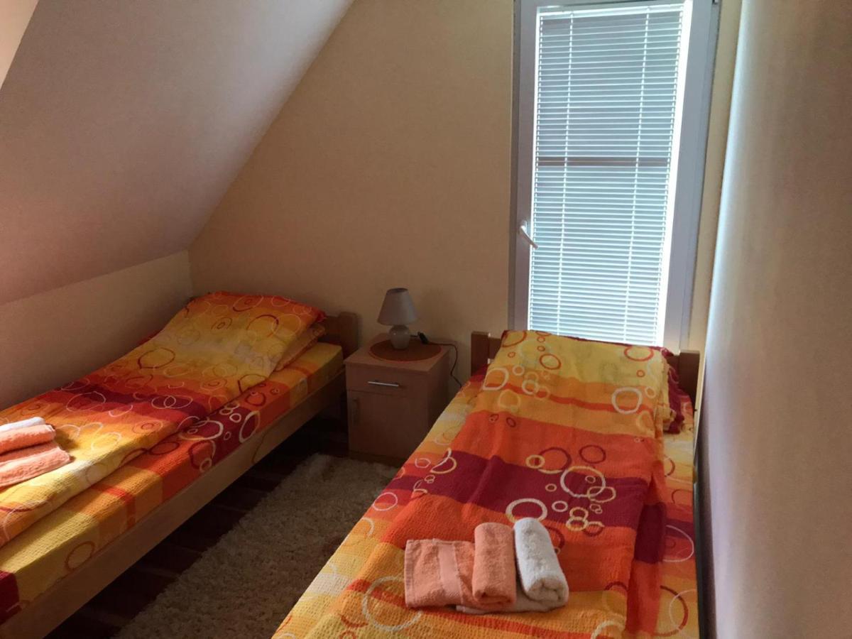 Apartman Helena モクラ・ゴラ エクステリア 写真
